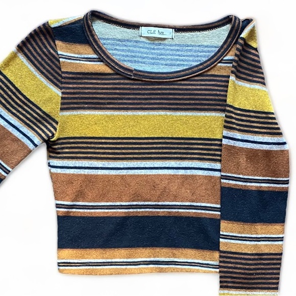 CLÉluv Small Striped Yellow Crop Top - Picture 1 of 2